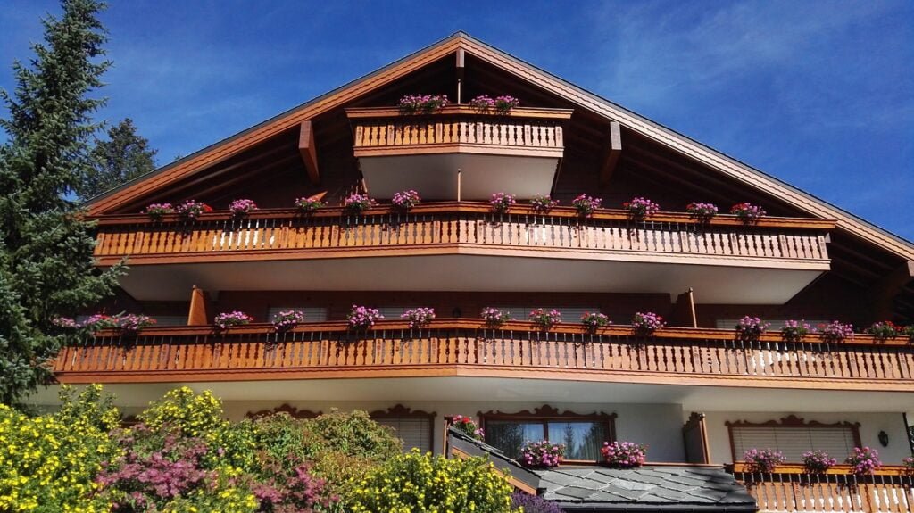 Swiss Chalets
